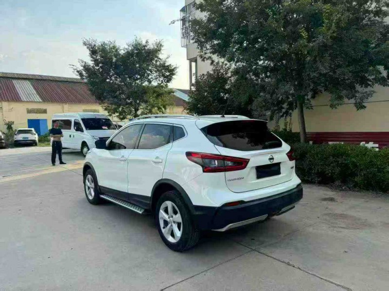 徐州21年日产逍客3