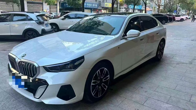 深圳24年宝马5系2