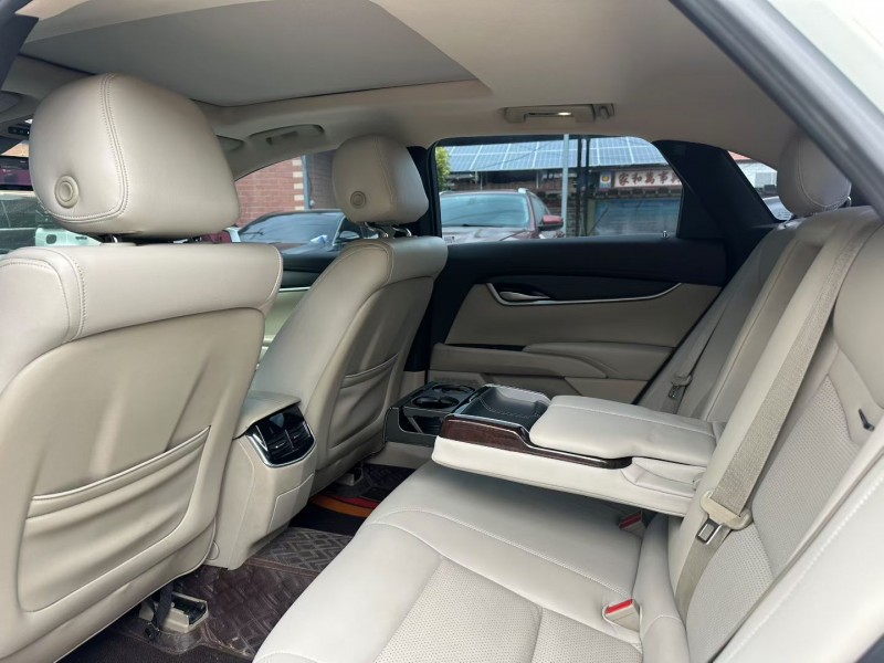 淄博16年凯迪拉克XTS5