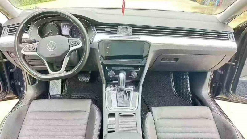 昭通23年大众迈腾5