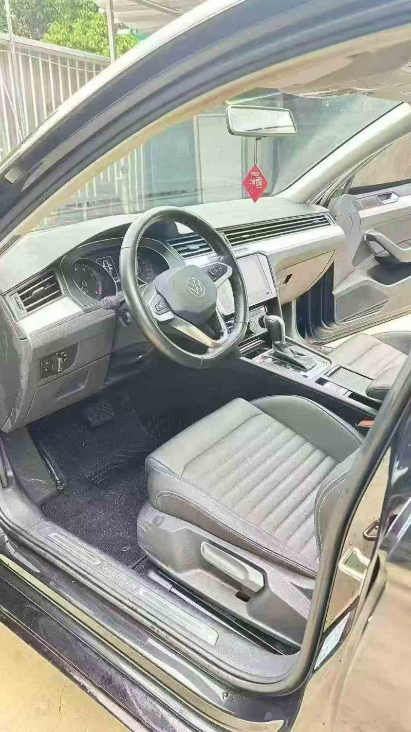 昭通23年大众迈腾6