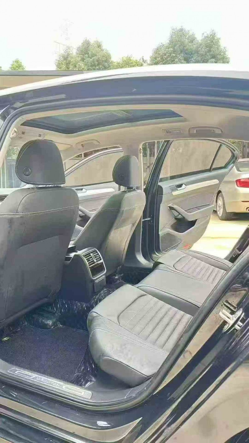 昭通23年大众迈腾7