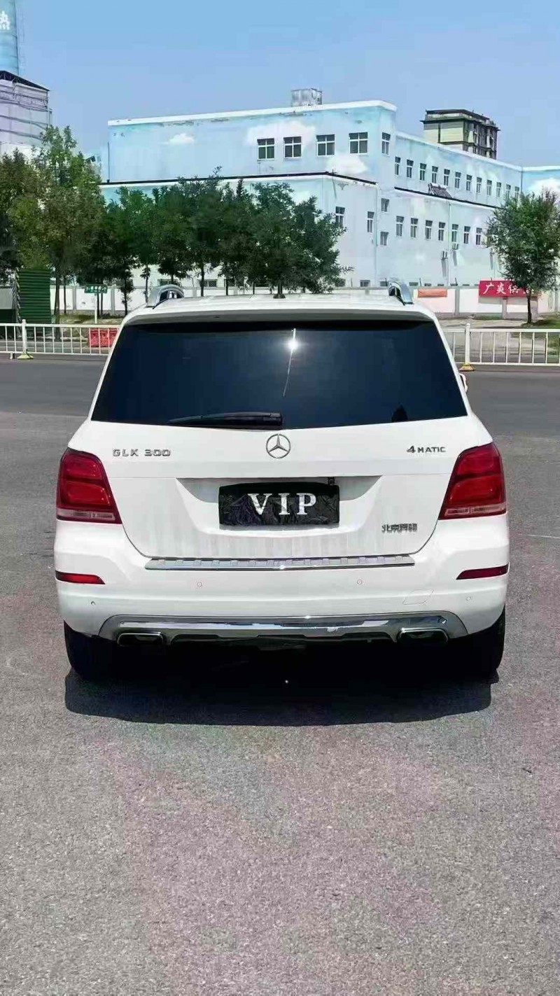 天津15年奔驰GLK5