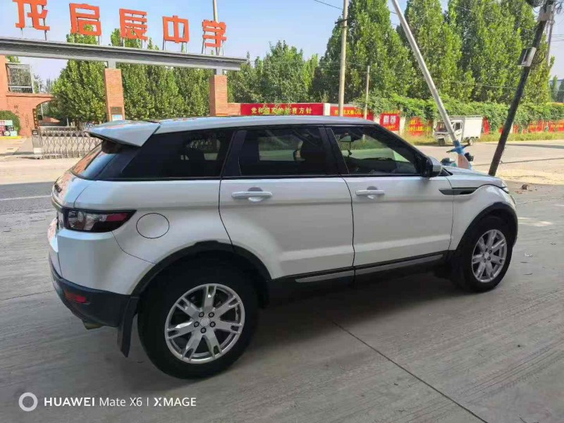 保定14年路虎极光4