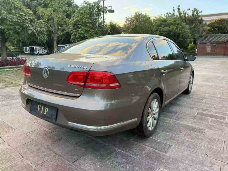 保山14年大众迈腾7