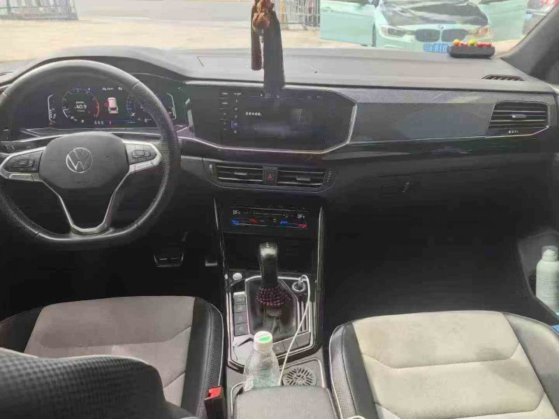 昭通21年大众探岳5