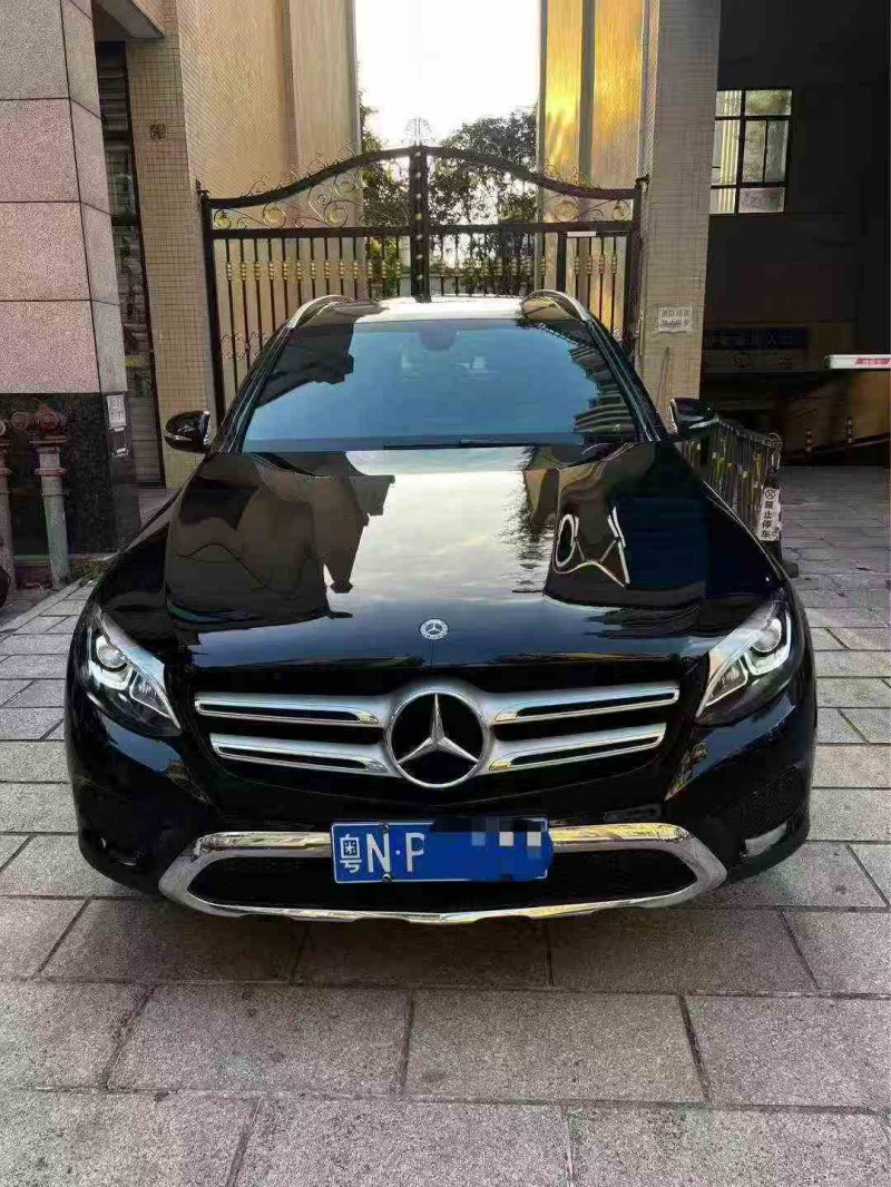 珠海19年奔驰GLC1