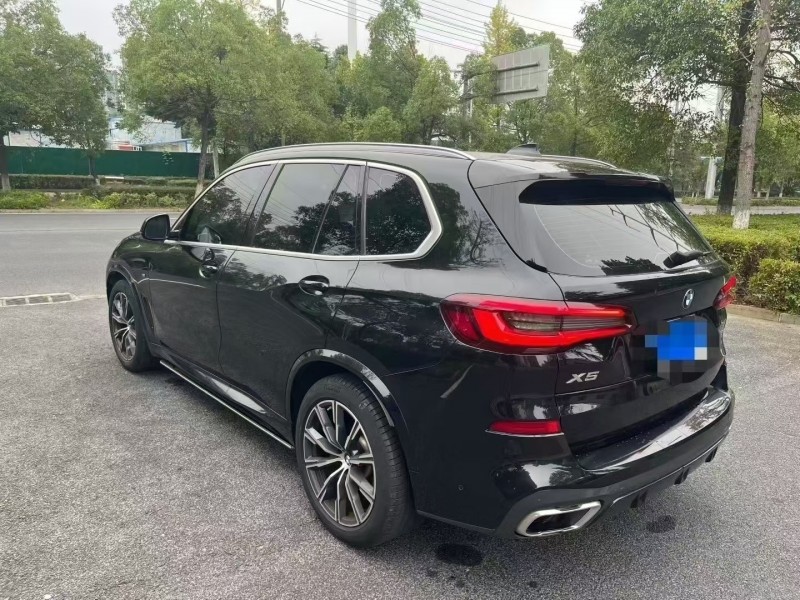 东莞21年宝马X57