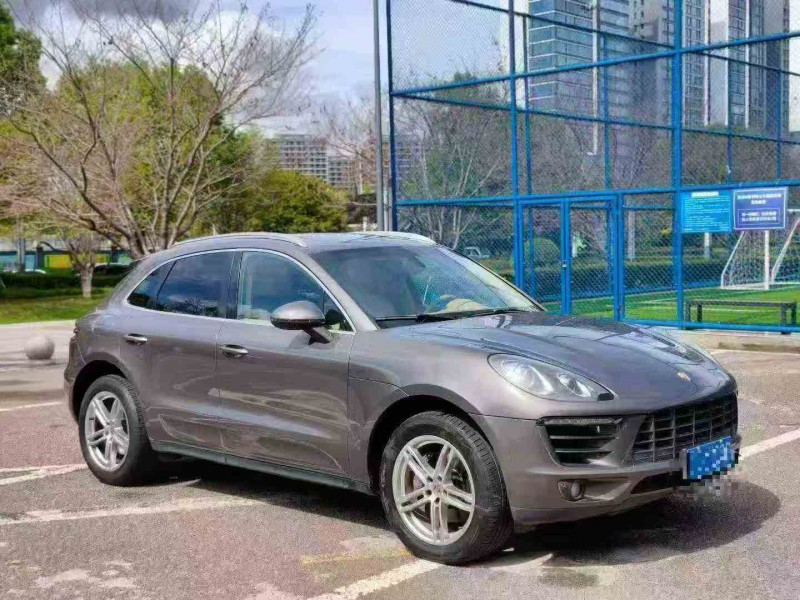 嘉兴15年保时捷Macan3