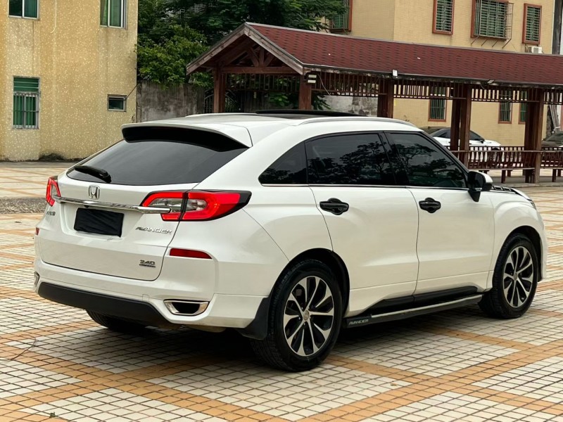 汕头19年本田冠道8