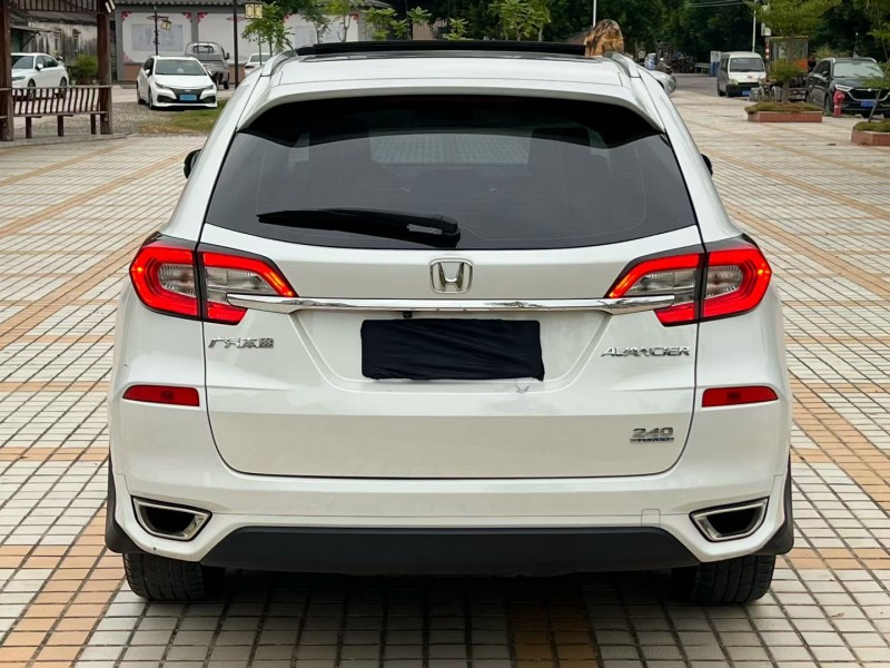 汕头19年本田冠道9