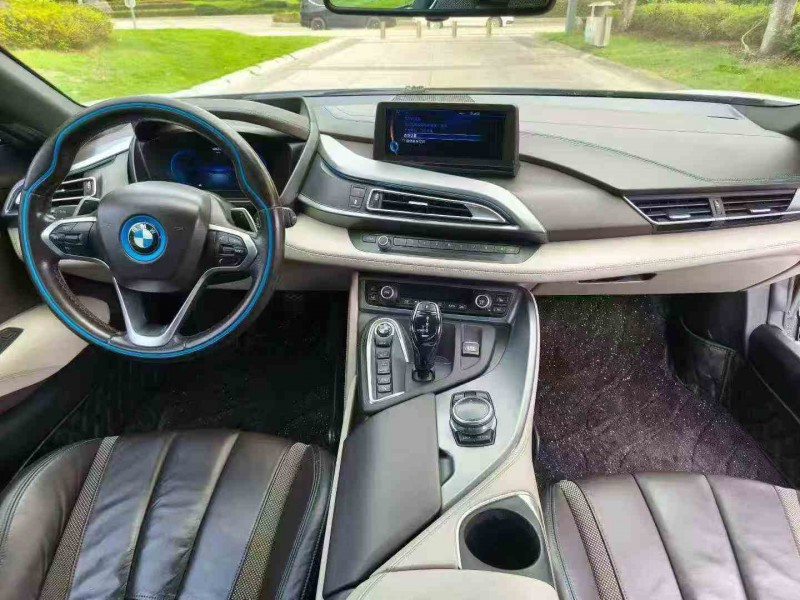 湖州17年宝马i84