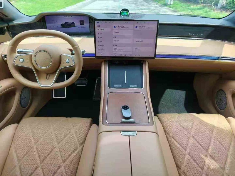 金华25年华为智选享界4