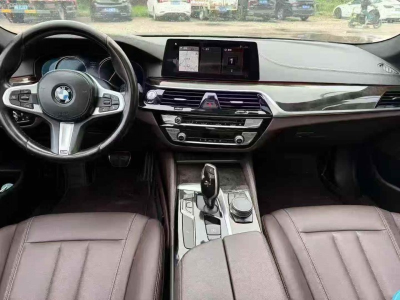 衢州19年宝马5系5