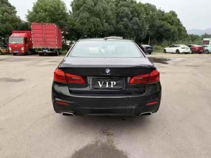 衢州19年宝马5系9