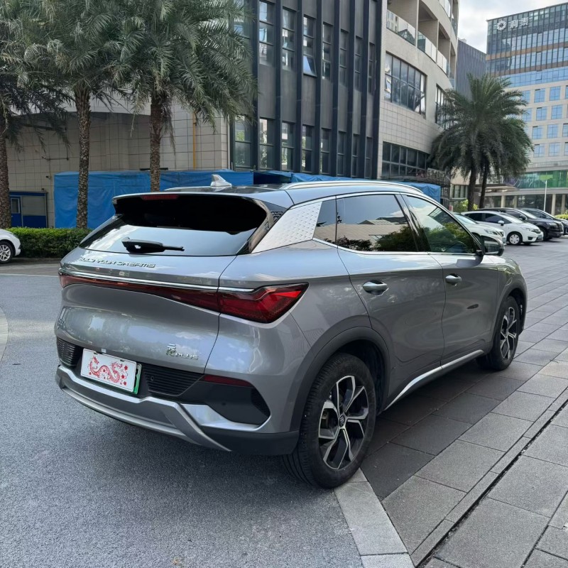 佛山24年比亚迪元8