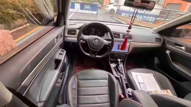 杭州18年大众朗逸6