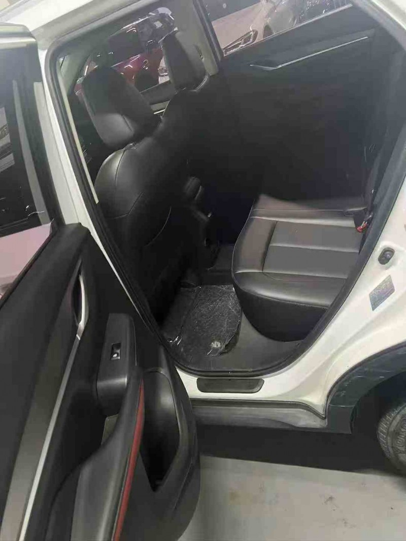 温州20年长安汽车CS555