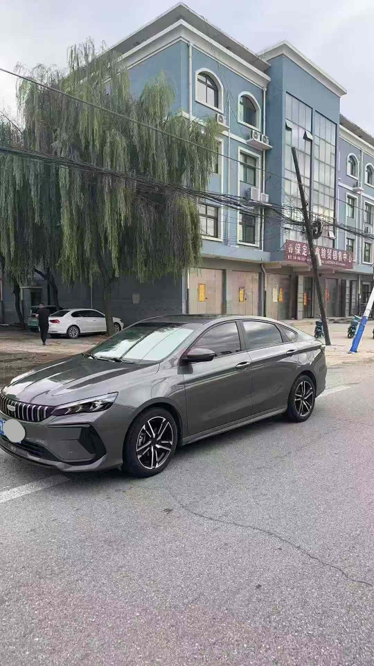 保定23年吉利缤瑞3