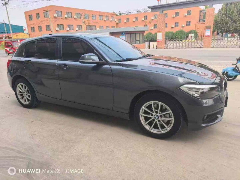 保定19年宝马1系3