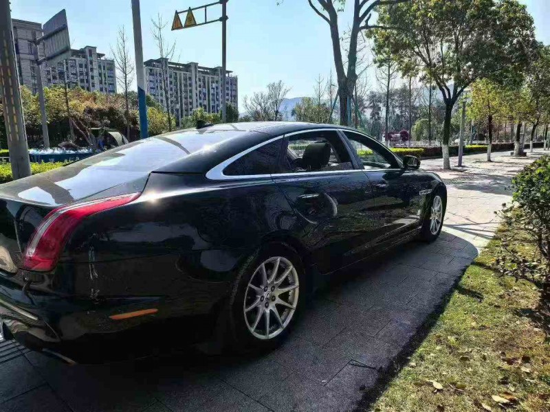 宁波14年捷豹XJL8