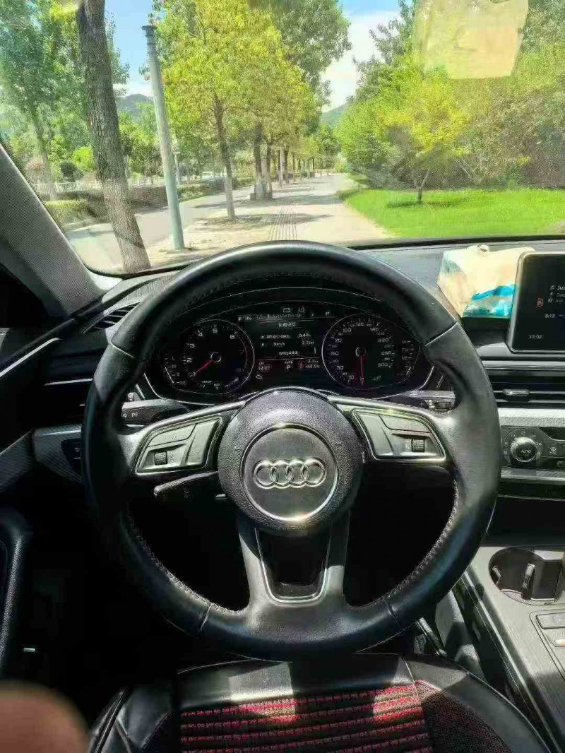 杭州18年奥迪A4L4