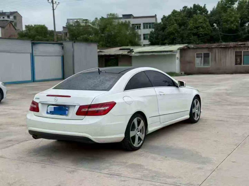 温州13年奔驰E7