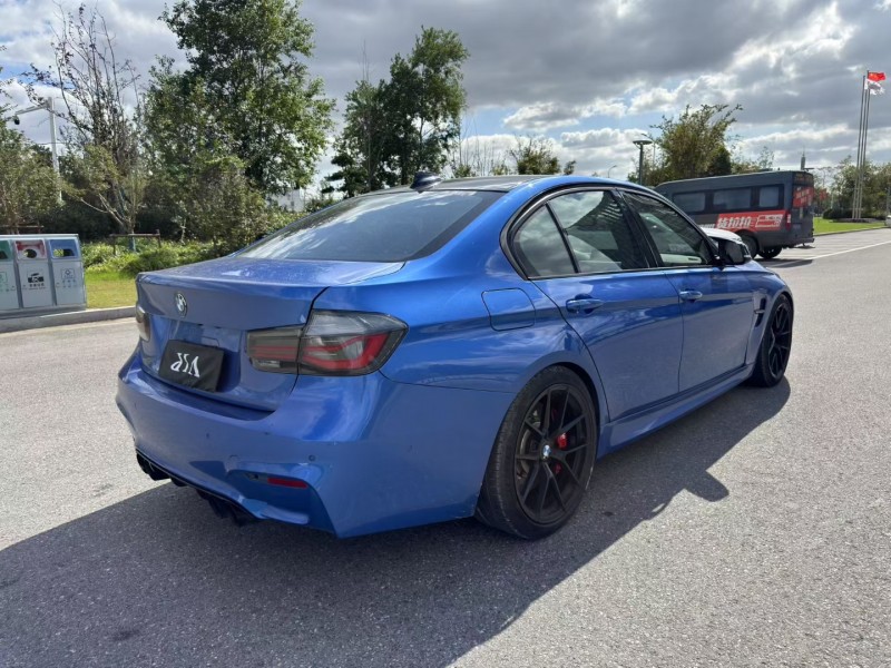 盐城17年宝马3系5