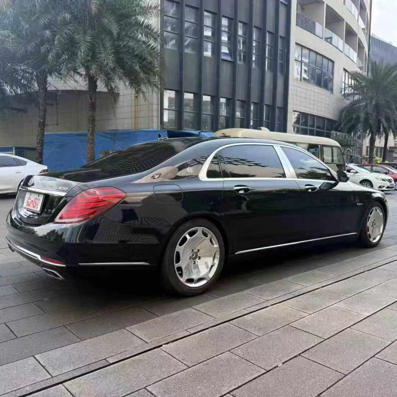 佛山17年奔驰迈巴赫S级7