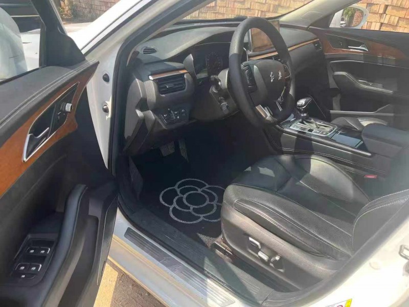 保定18年红旗H58