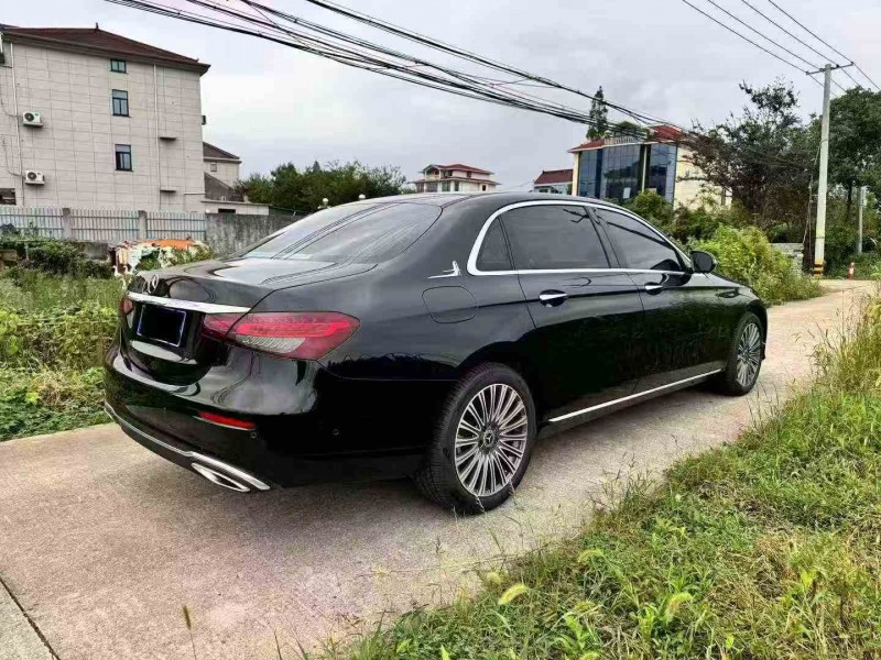 宁波21年奔驰E8