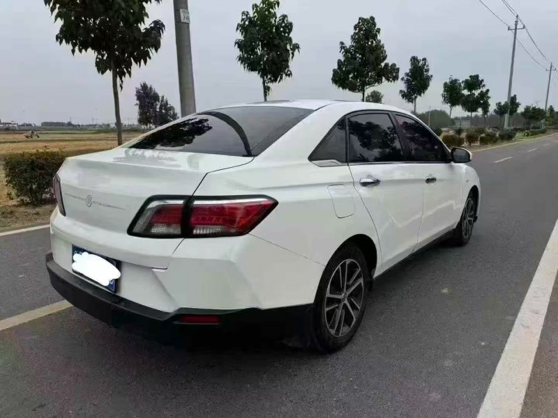 菏泽18年启辰D608