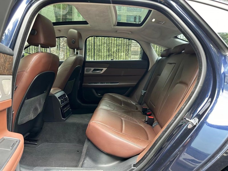 保定17年捷豹XFL5