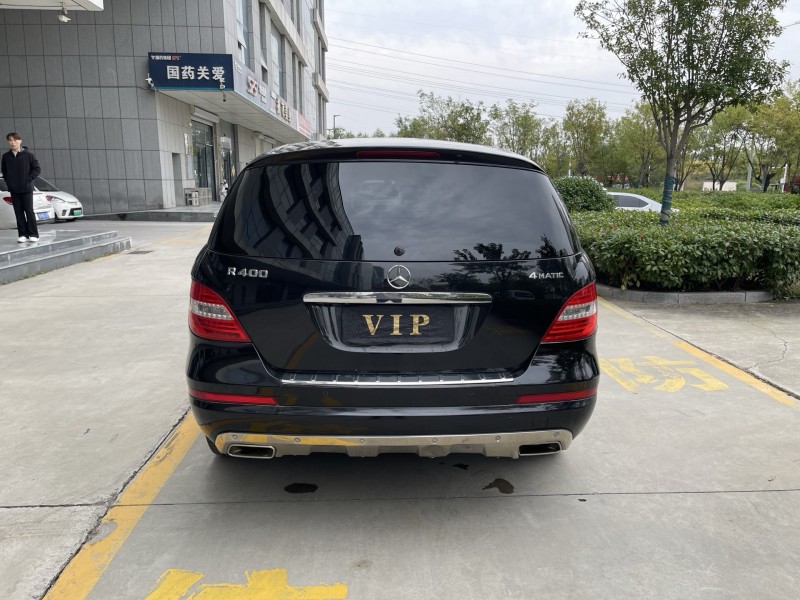 济宁17年奔驰R7