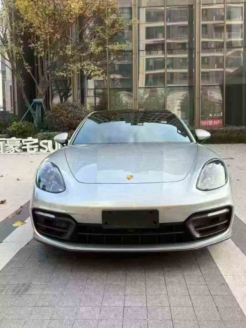 徐州22年保时捷帕拉梅拉1