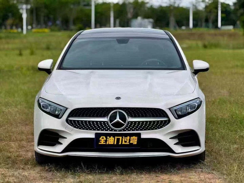 广州22年奔驰A1