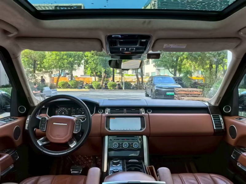 深圳17年路虎揽胜行政7