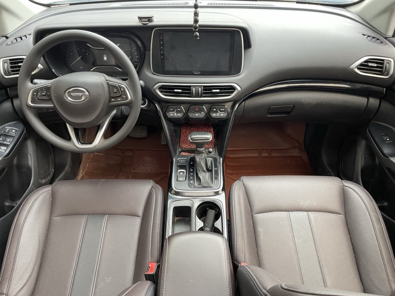 济宁19年传祺GS47