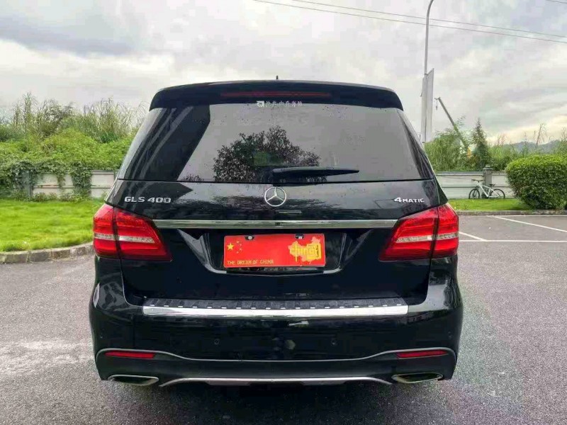 广州18年奔驰GLS4