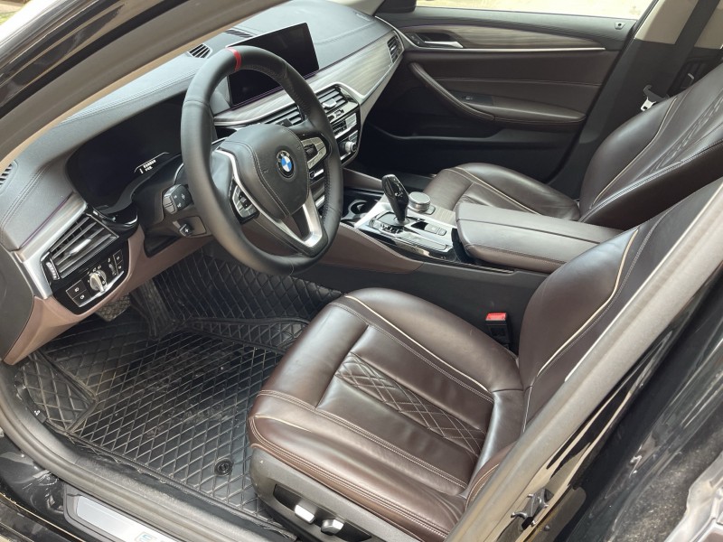 济宁19年宝马5系6