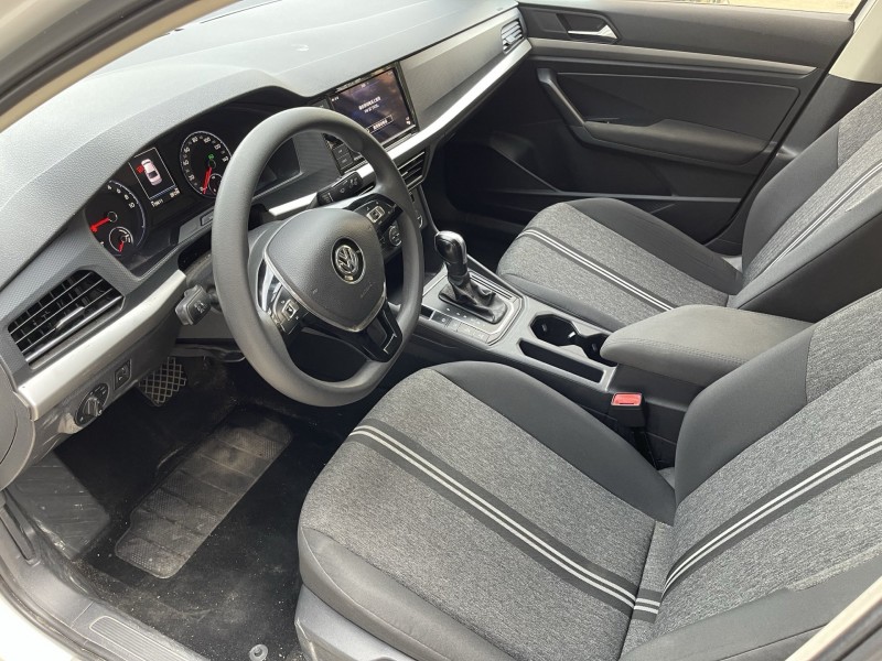 济宁21年大众朗逸4