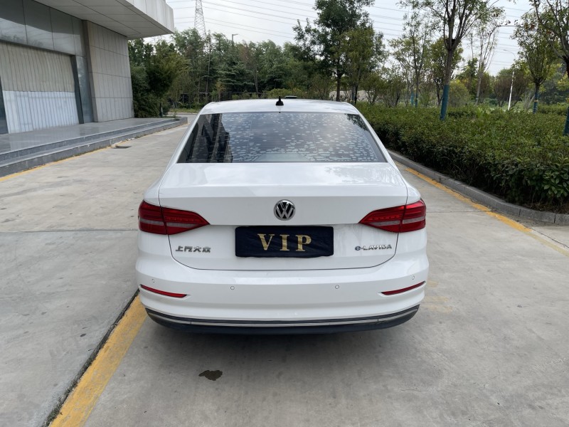 济宁21年大众朗逸8