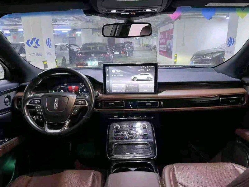 成都22年林肯航海家5