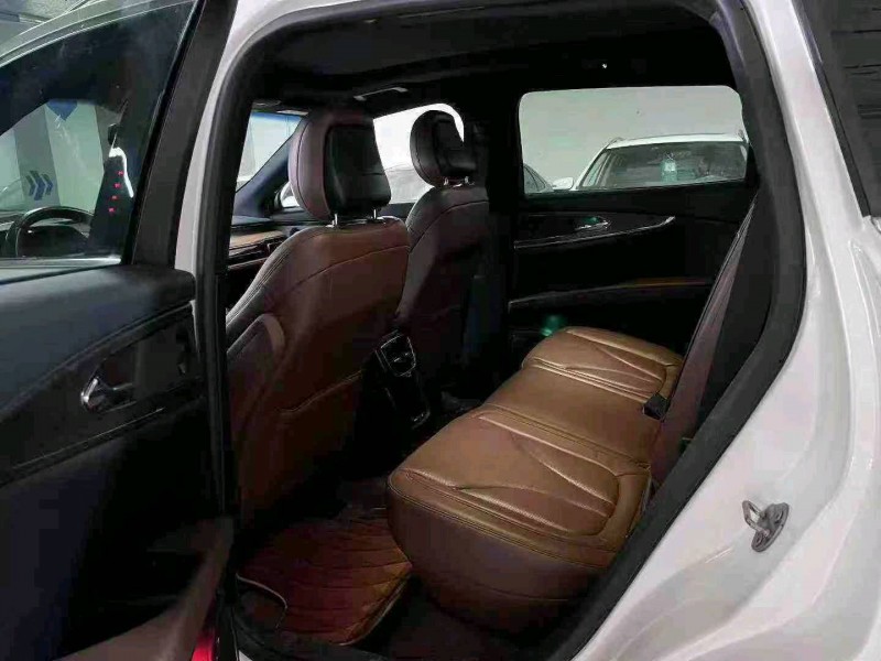 成都22年林肯航海家6