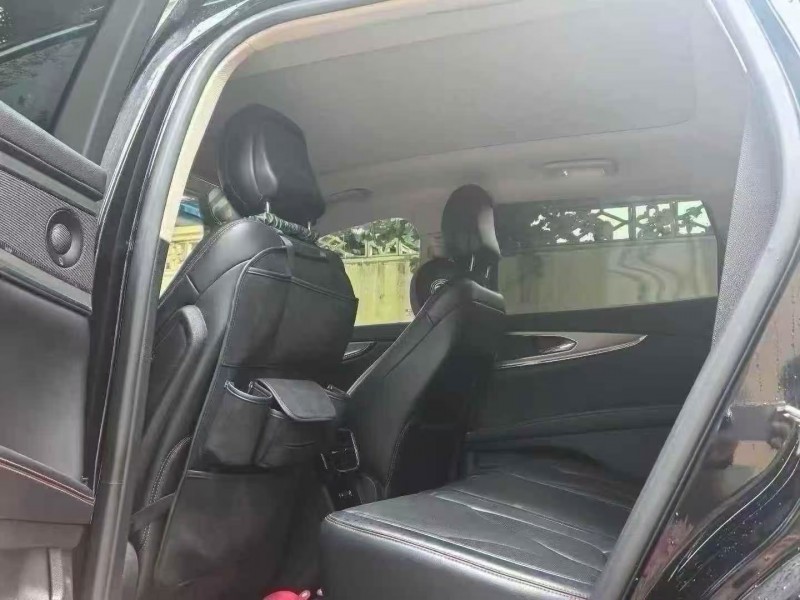 济宁22年林肯航海家4