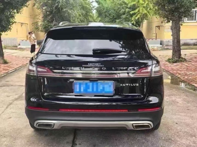 济宁22年林肯航海家9