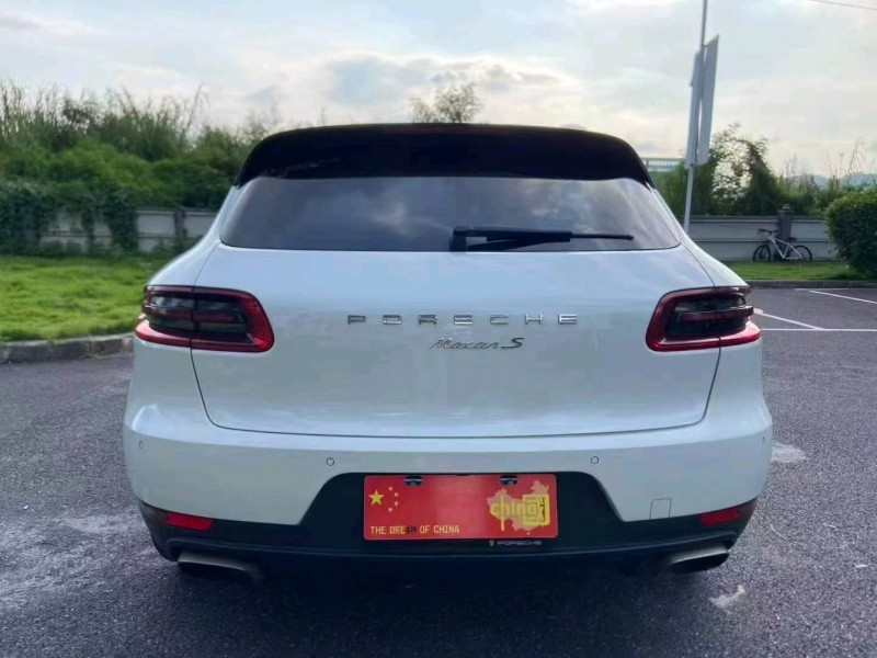 广州15年保时捷Macan6