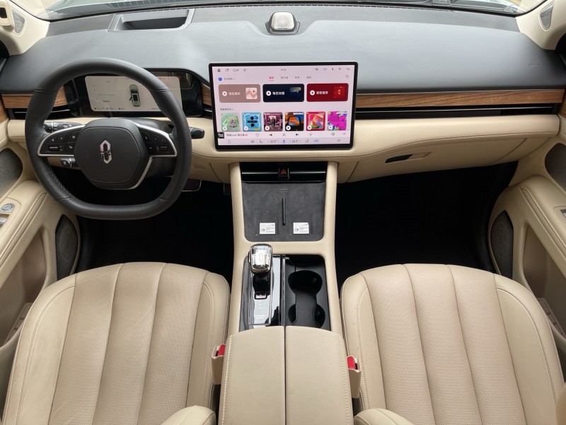 济宁23年华为智选问界6