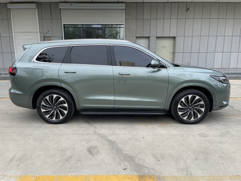 济宁23年华为智选问界9