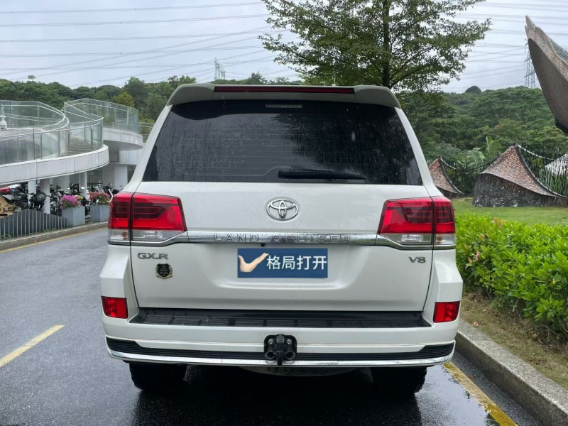 深圳20年丰田兰德酷路泽9
